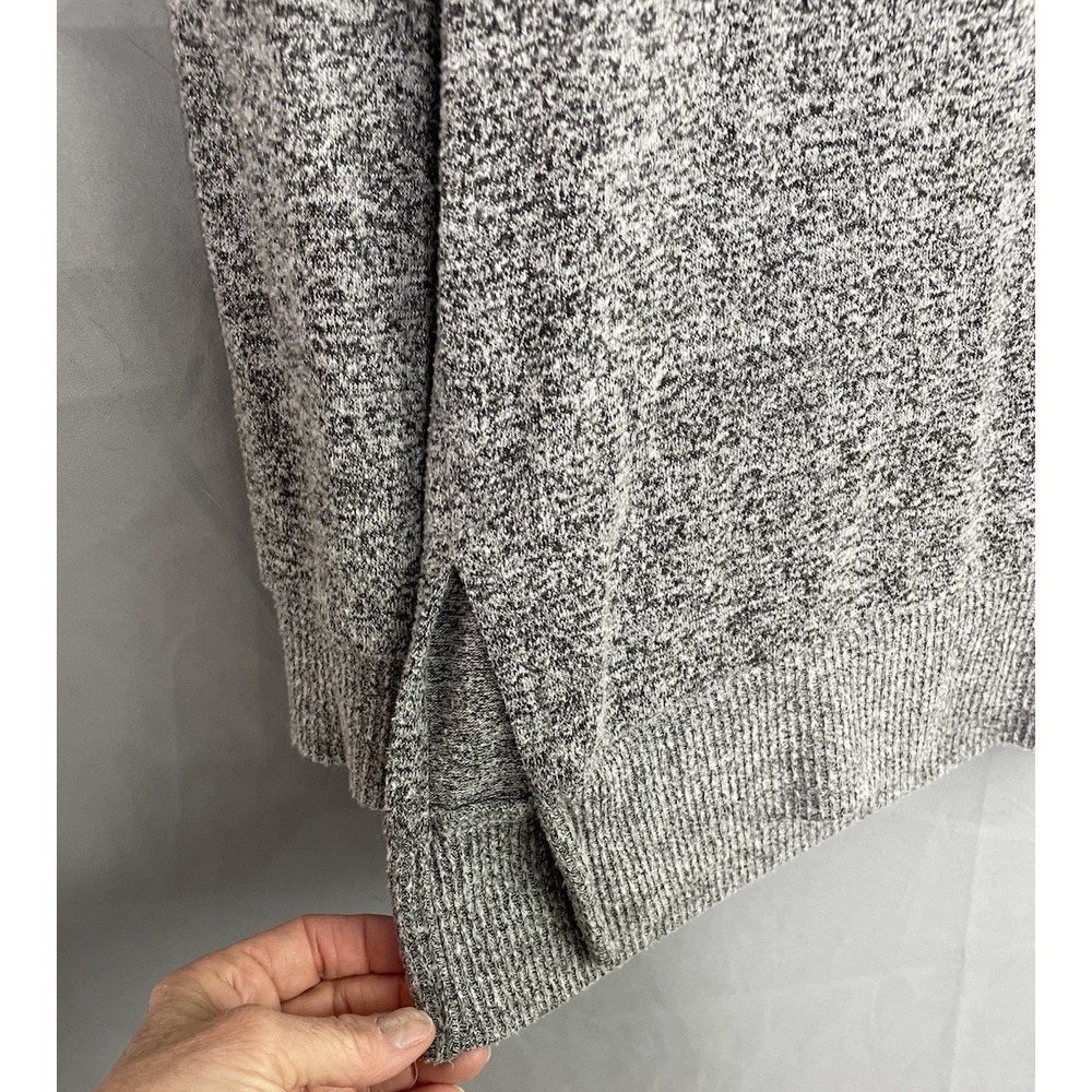 Lucky Brand Top Womens Medium M Gray Stretch Pullover - Picture 3 of 7